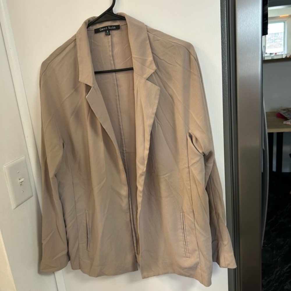 Sweet Rain Women's Beige Blazer